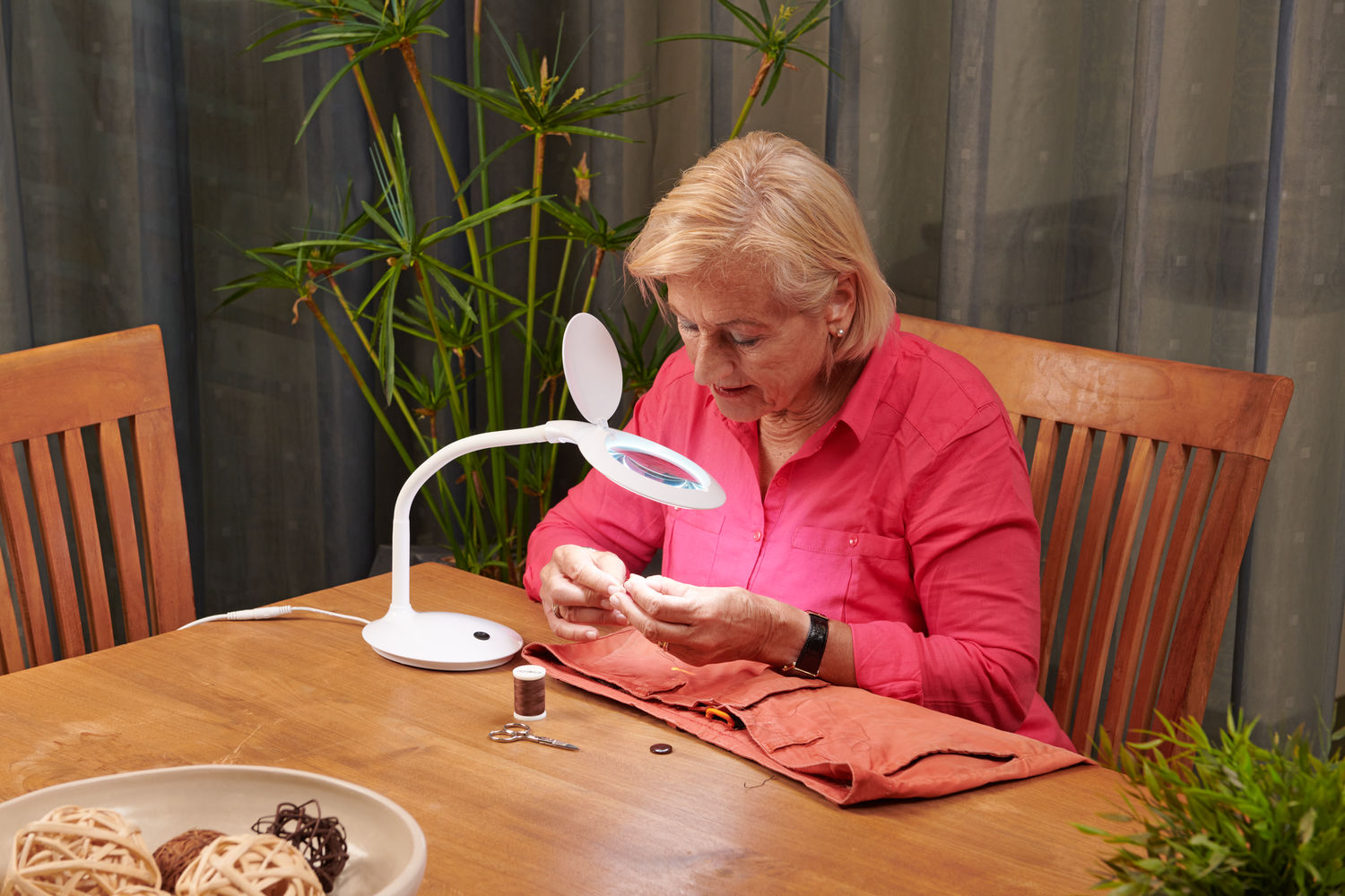 SecuCare LED Loeplamp