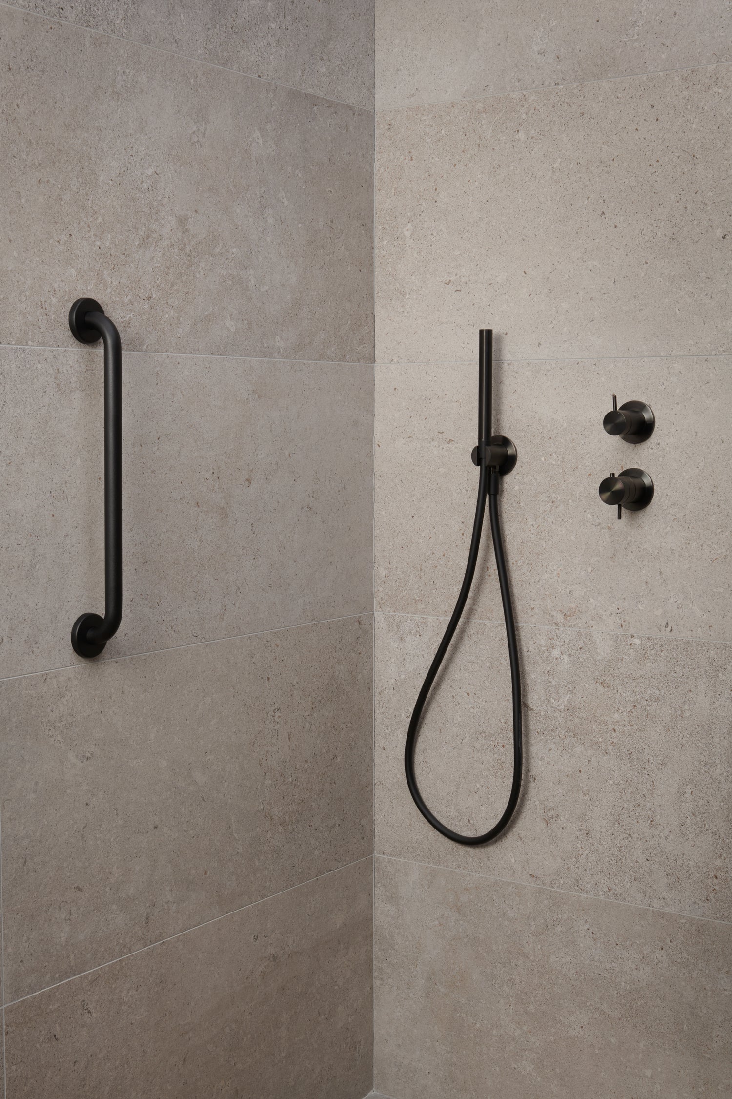 SecuCare Wandbeugel ø25 mm RVS zwart
