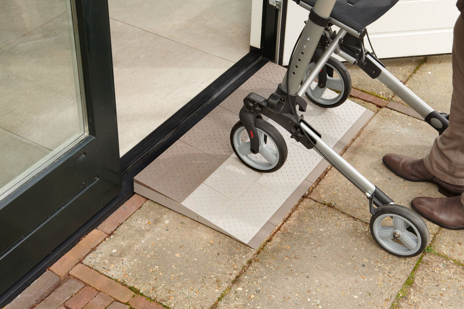 SecuCare Modulaire Drempelhulp