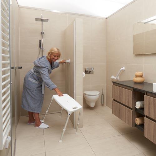 SecuCare Douchestoel Quattro